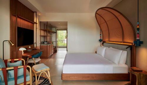 King Room with Garden View