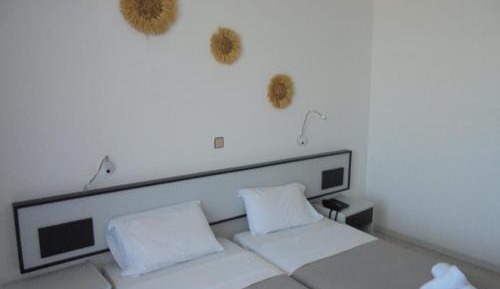 Double or Twin Room with Sea View