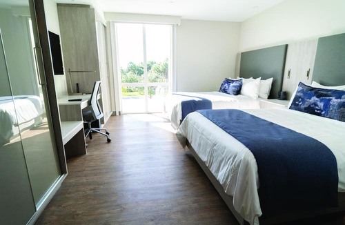 North Naples Hotel | Innovation Hotel