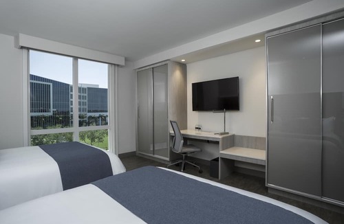 North Naples Hotel | Innovation Hotel