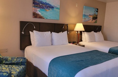 Midway District Hotel | Old Town Inn