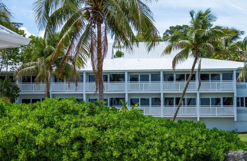 Marathon Resort | Making The Best Memories Along The Way! 4 Great Units, Free Bike, Onsite Pool