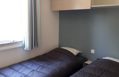 Ouistreham RV Rental | MOBIL HOME 3 chambres