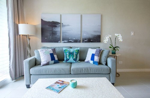 Kuau Condo | BEAUTIFUL NEW Beach-chic condo with AC 1 mile from Paia & Steps to Mama's Beach