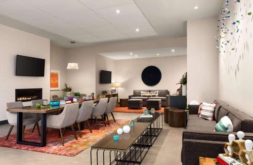 Whittier Hotel | Close to Pearl Street | Restaurant + Spa & Gym