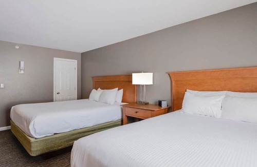 Hancock Resort | Embark on Alpine Escapades: Bentley Brook Resort Unveils Ski-In/Ski-Out Bliss