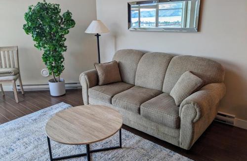 Central Okanagan Apartment | Copper Sky Paradise