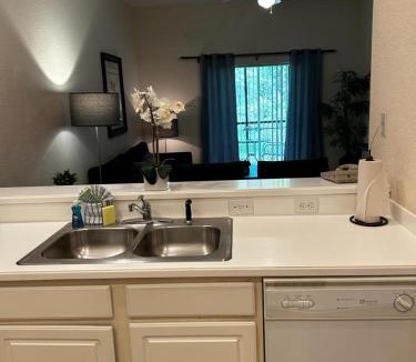 Bahama Bay Apartment | 3BR Resort Condo near Disney with Pool