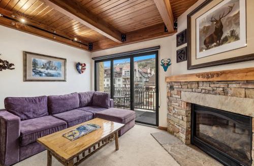 Vail House | Landmark Vail - Charming Condo for 8 with Resort-style Amenities
