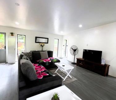 Tupapa Tapere House | Ake Ake House