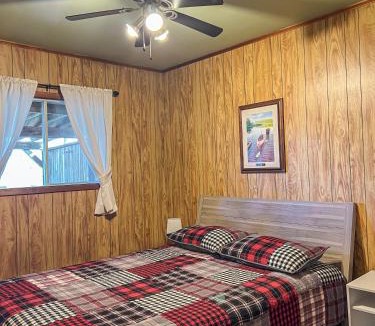 Magnetawan House | Ahmic Lake Resort