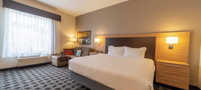 TownePlace Suites by Marriott Petawawa in Petawawa