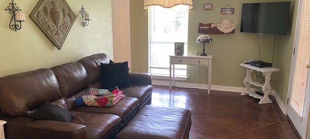 Adventure Cottage at Lake Whitney in Whitney