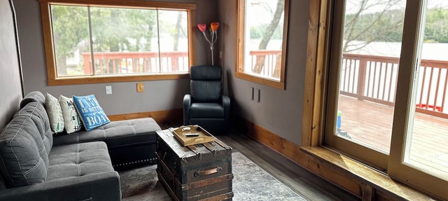 Lakeview Cozy Cottage Hot Tub Fireplace Fish Ski 30min in Rindge