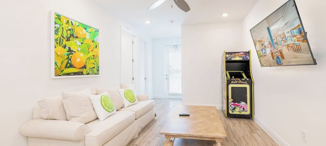 Brilliant Cottage near Disney with Private Pool & Margaritaville Resort &. in Kissimmee