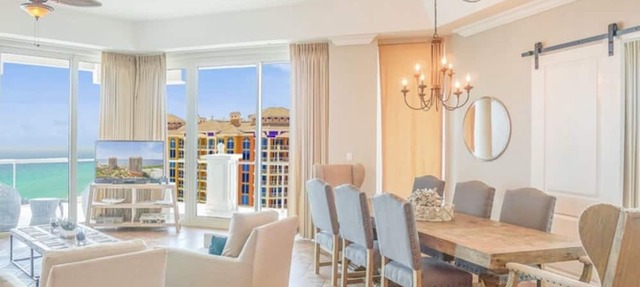 Luxury Resort Penthouse! in Pensacola Beach