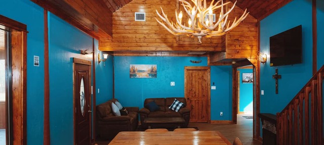 Bethany Cabin - Mount Olive Ranch in West Columbia