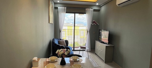 Modern Two Bedroom Ipoh City Apartment with Pool, Gym and Free Parking in Ipoh
