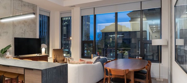 *NEW Designer Mid-Century Modern 2B/2B in Halifax