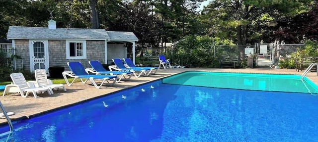 Cozy One Bedroom Cabin on Cape Cod Campground! in Yarmouth
