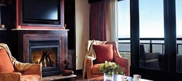2 Ritz Carlton Club, Truckee, Ski, Resort Access! in Truckee