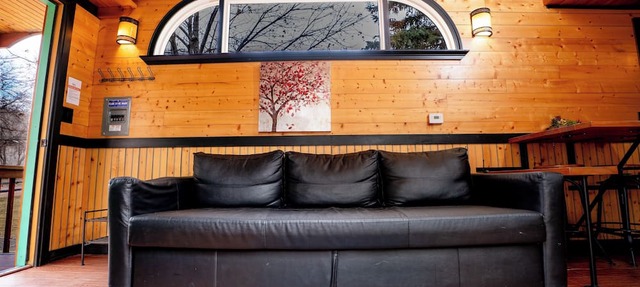 Your Adventure Hub – The Sequoia Tiny Home on River and Near Trails & Parks in Lyons