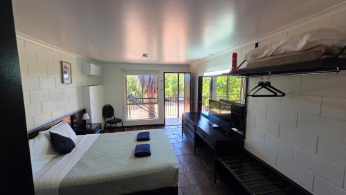 Longreach Most Central Motel in Longreach