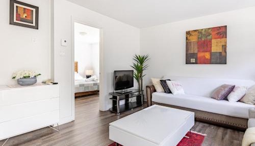 Logement neuf, spacieux in Longueuil
