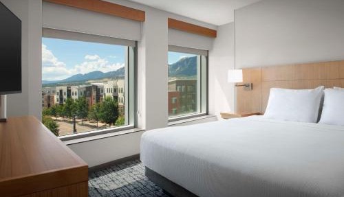Hyatt Place Boulder Pearl Street in Boulder